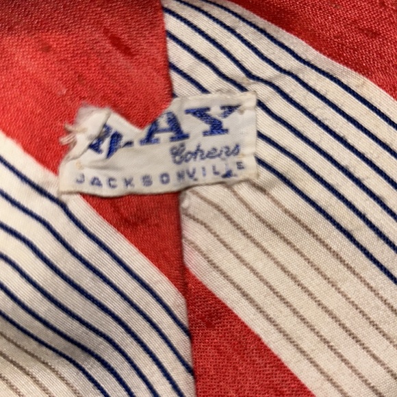 TRUE MID CENTURY VINTAGE SOUTHERN TIE.   Priced to sell!! - Picture 3 of 3